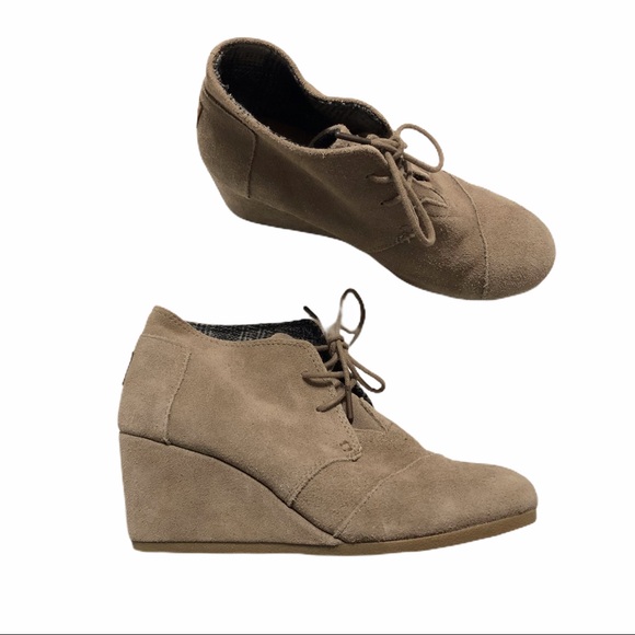Toms Desert Taupe Kala Suede Lace Up Wedge Booties - Picture 3 of 10